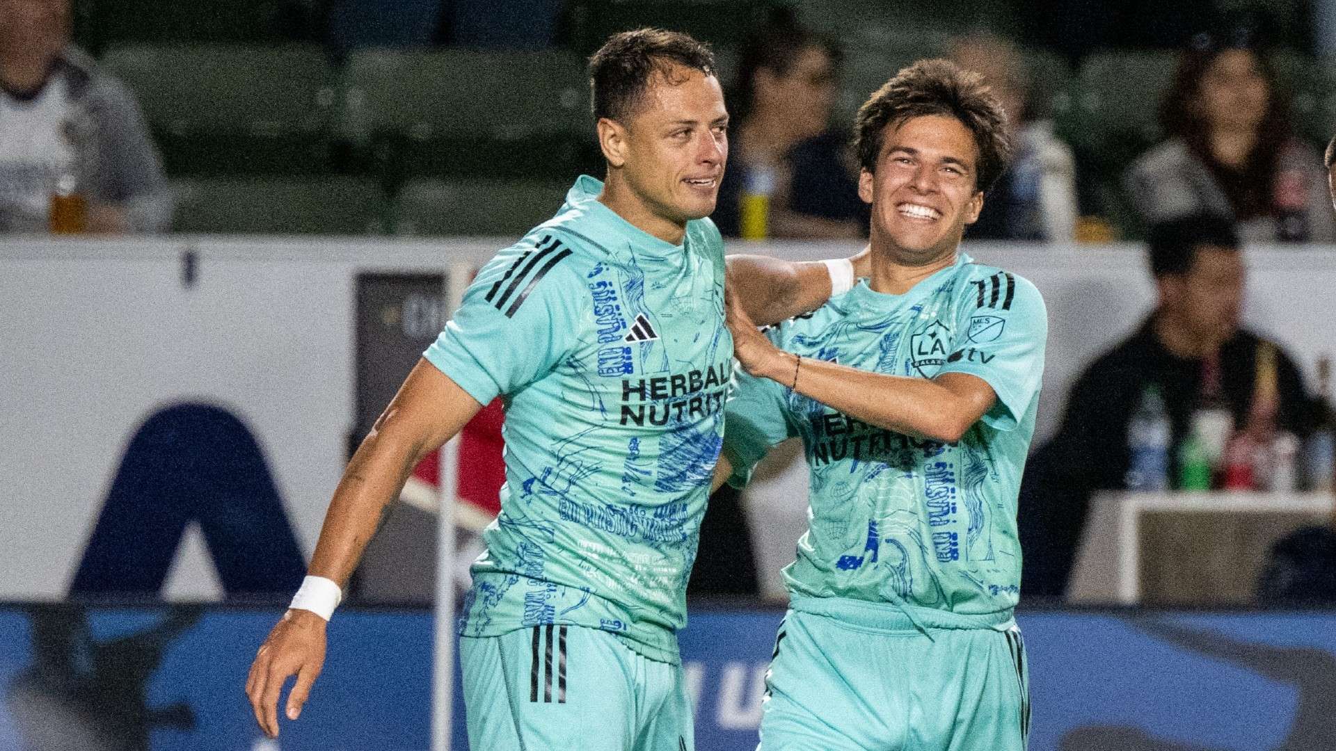 CBA：卡位之战 山东高速男篮期待双杀浙江稠州金租男篮.